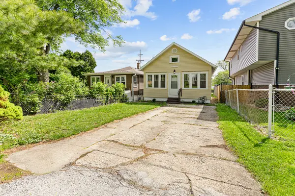 3005 Commercial AVE, South Chicago Heights, IL 60411