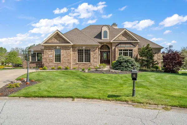 1340 Cantigny CT, Chesterton, IN 46304