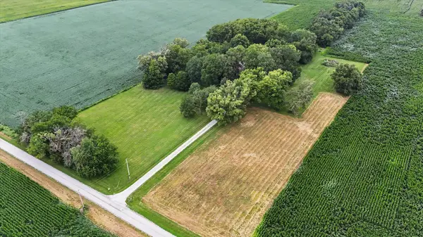 268 County Road 700 N, Sadorus, IL 61872