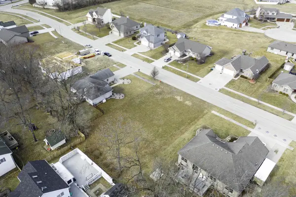 883 Winchester Green DR, Wilmington, IL 60481