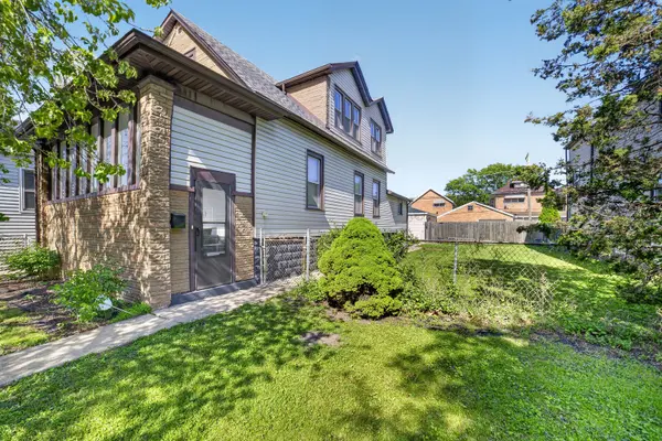 135 N 16th AVE, Melrose Park, IL 60160