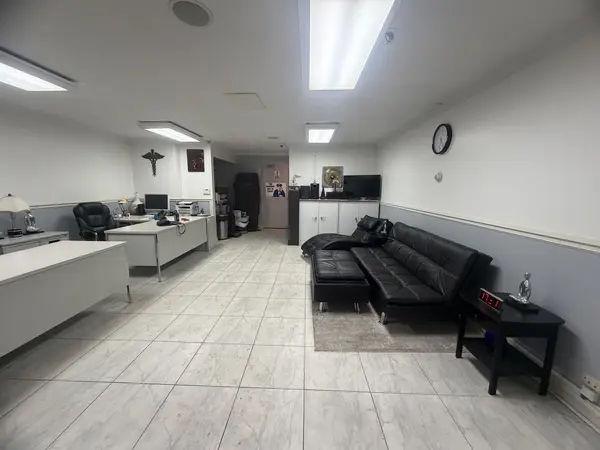 4600 N Cumberland AVE #1, Chicago, IL 60656