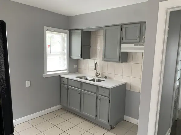 213 E 143rd ST, Dolton, IL 60419