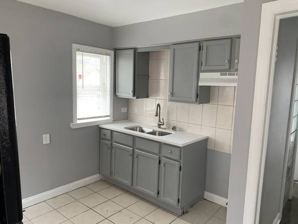 213 E 143rd ST, Dolton, IL 60419