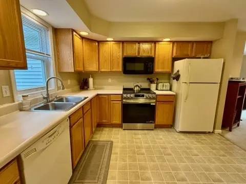 2302 Branch RD, Champaign, IL 61821