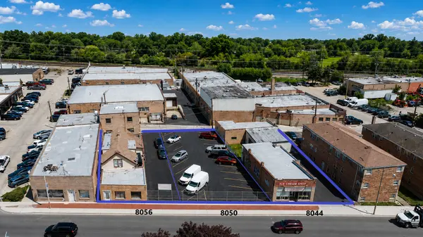 8056 Grand AVE, River Grove, IL 60171