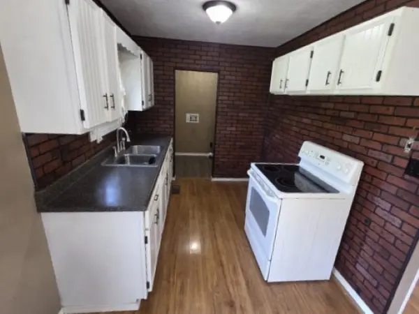 17288 N Il Highway 37, Mt Vernon, IL 62864