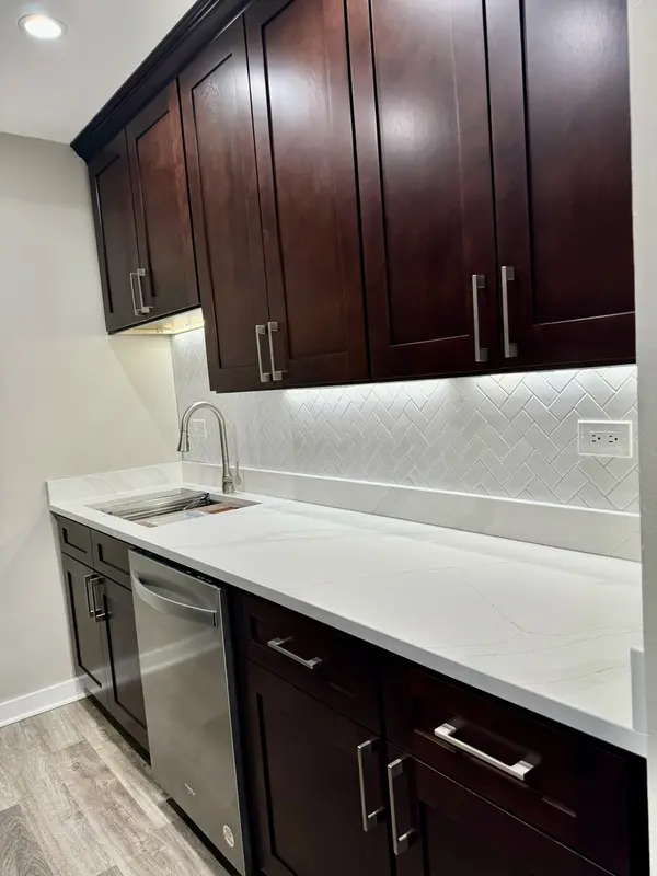938 NORTH BLVD #402, Oak Park, IL 60301
