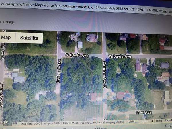 000 Carmen AVE, Mchenry, IL 60050