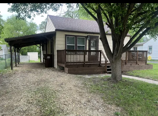904 Drexel BLVD, Machesney Park, IL 61115