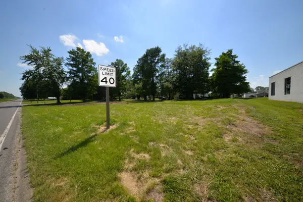 Lots 14 - 16 W 4th ST, Bonnie, IL 62816