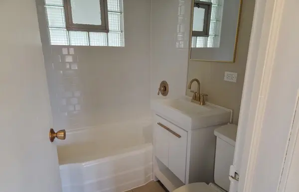 20 W 140th CT, Riverdale, IL 60827