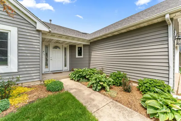 200 Fernwood RD, Montgomery, IL 60538