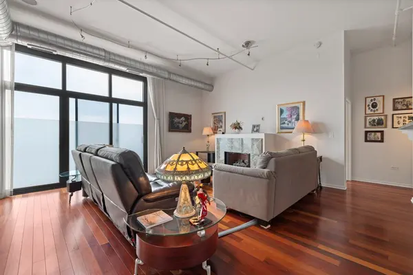 1525 S Sangamon ST #806, Chicago, IL 60608