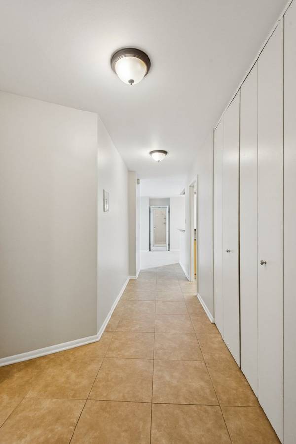 155 N HARBOR DR #5410, Chicago, IL 60601