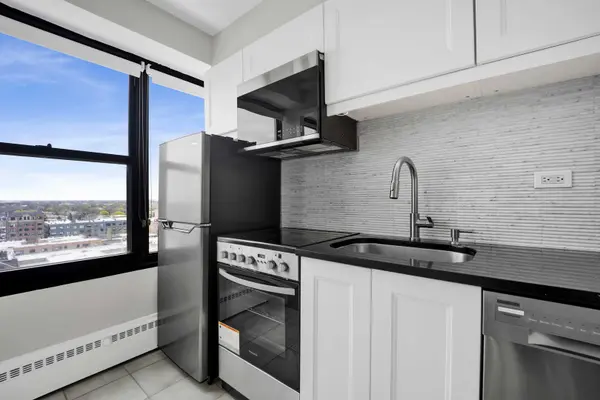 6030 N Sheridan RD #1307, Chicago, IL 60660