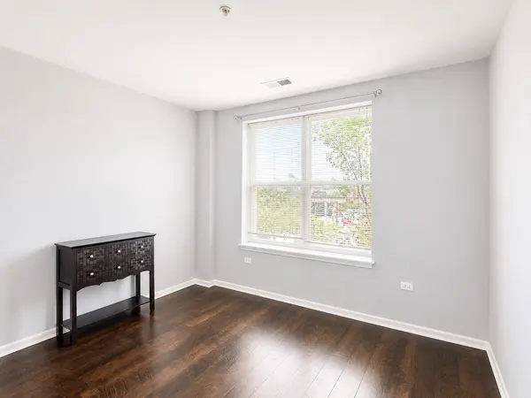 3506 S State ST #308, Chicago, IL 60609