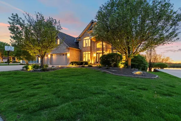 21170 Sage Brush LN, Mokena, IL 60448