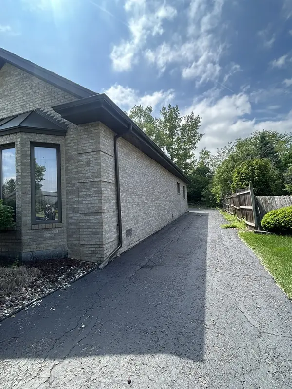 3050 London DR, Olympia Fields, IL 60461