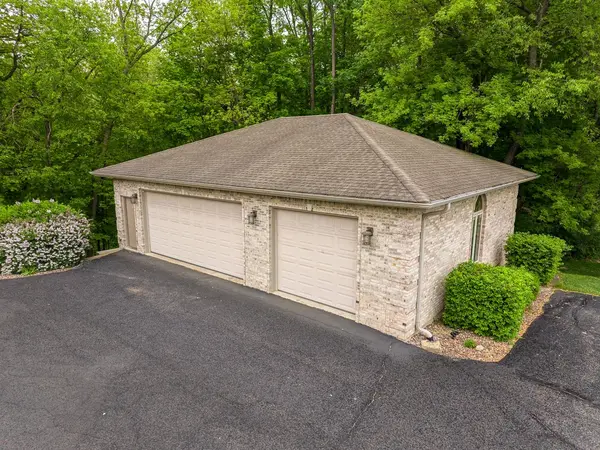 8811 Ryan CT, Kingston, IL 60145