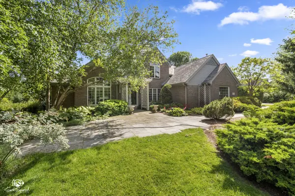 17649 S Richmond RD, Plainfield, IL 60586