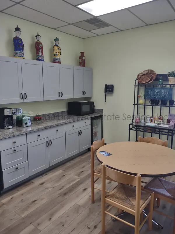2111 Plum ST #329, Aurora, IL 60506