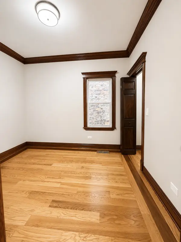 4552 S California AVE, Chicago, IL 60632
