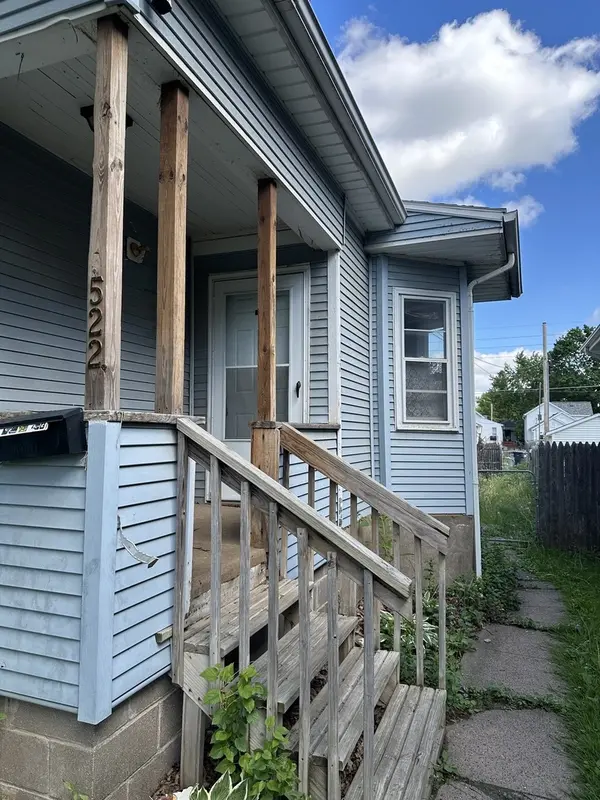 522 2nd AVE S, Clinton, IA 52732