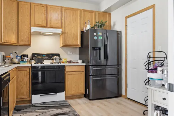 2316 Reflections DR #2316, Aurora, IL 60502