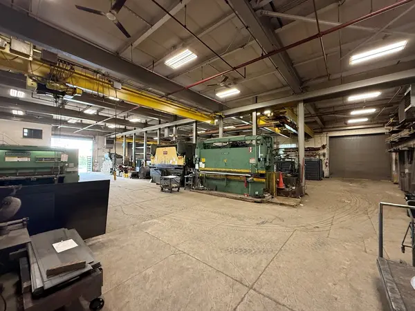 4401 W Kinzie ST, Chicago, IL 60624