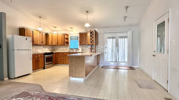 202 N Van Buren ST, West Frankfort, IL 62896