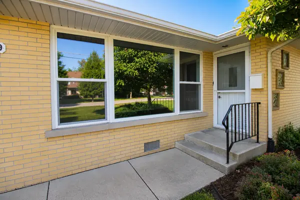 17649 65th AVE, Tinley Park, IL 60477