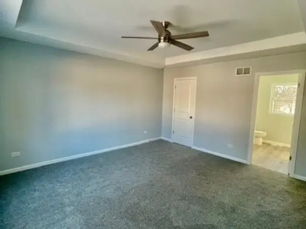 820 N Van Buren ST, Batavia, IL 60510