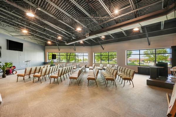 1251 Windham Pkwy #400, Romeoville, IL 60446