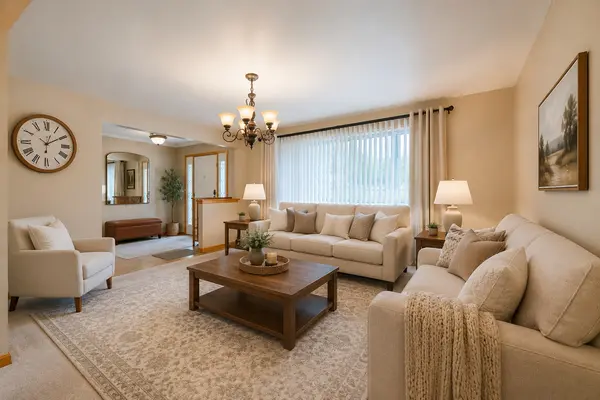 12152 Forestview DR, Orland Park, IL 60467