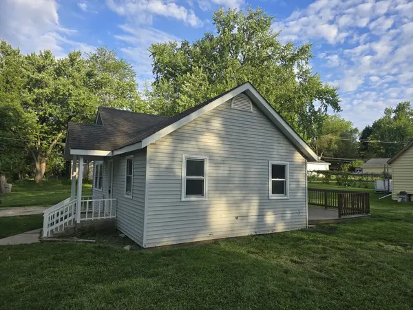 7602 Arbor RD, Wonder Lake, IL 60097