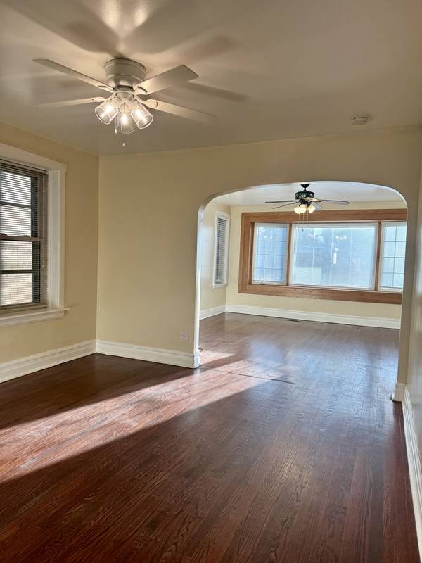 6143 S Major AVE #1, Chicago, IL 60638