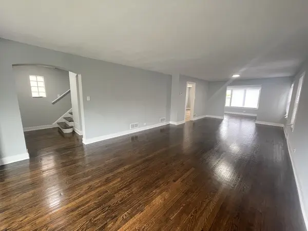8023 S Yates BLVD, Chicago, IL 60617