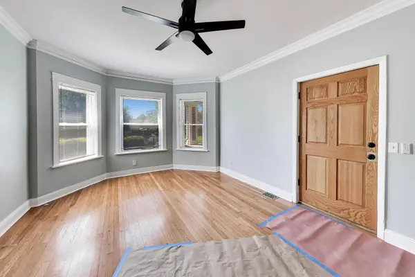 43 N Menard AVE #1, Chicago, IL 60644