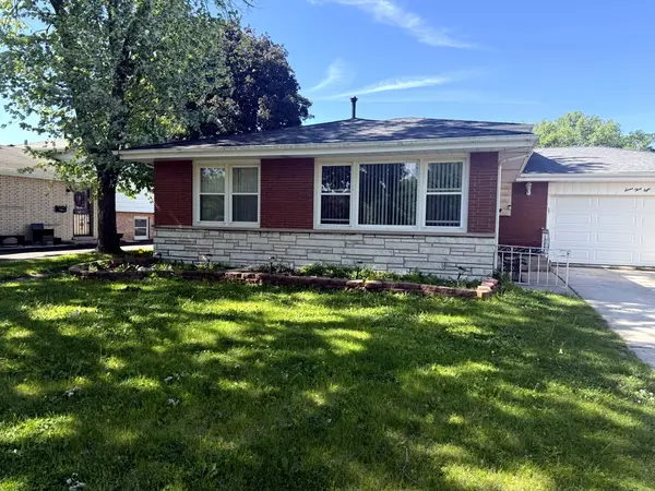 738 E 158th ST, South Holland, IL 60473