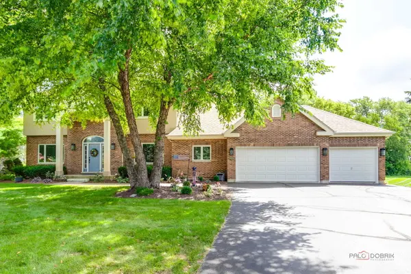 3313 Ridge RD, Spring Grove, IL 60081
