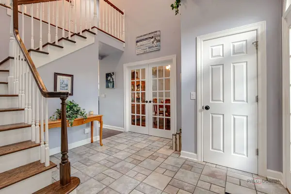3313 Ridge RD, Spring Grove, IL 60081