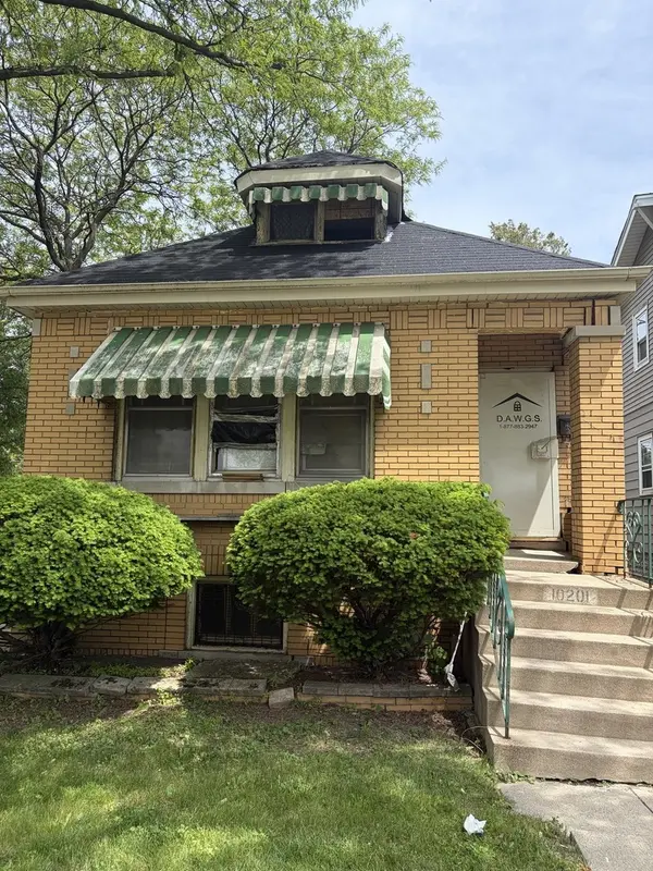 10201 S Princeton AVE, Chicago, IL 60628