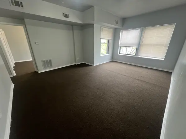 71 E 69th ST #2, Chicago, IL 60637
