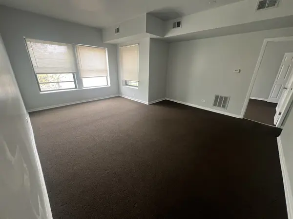 73 E 69th ST #2, Chicago, IL 60637