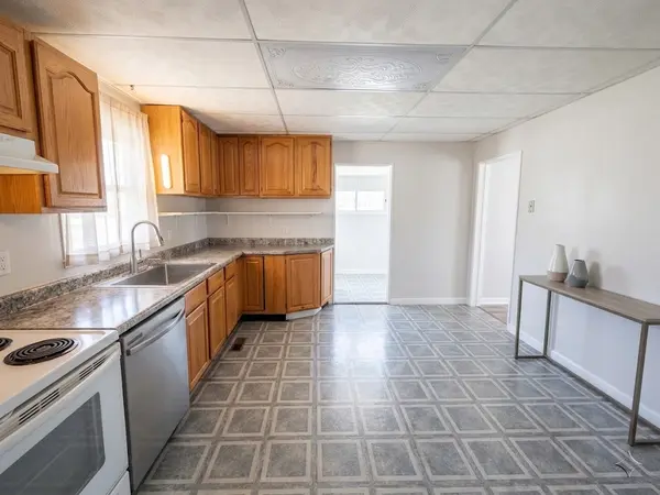 613 South ST, Danville, IL 61832