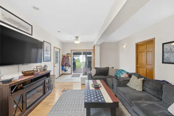 211 N Maple ST, Grant Park, IL 60940