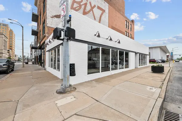 330 Brady ST, Davenport, IA 52801
