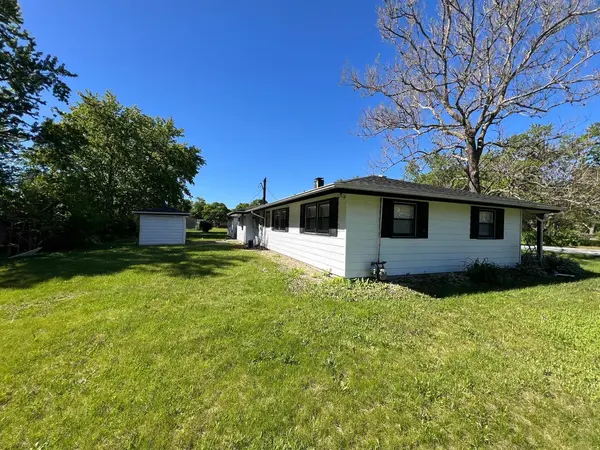 18801 Loretto LN, Country Club Hills, IL 60478