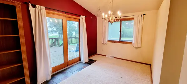 41511 N Country Club DR, Antioch, IL 60002